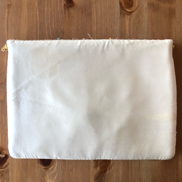 Hand beaded clutch - Picture 4 of 4